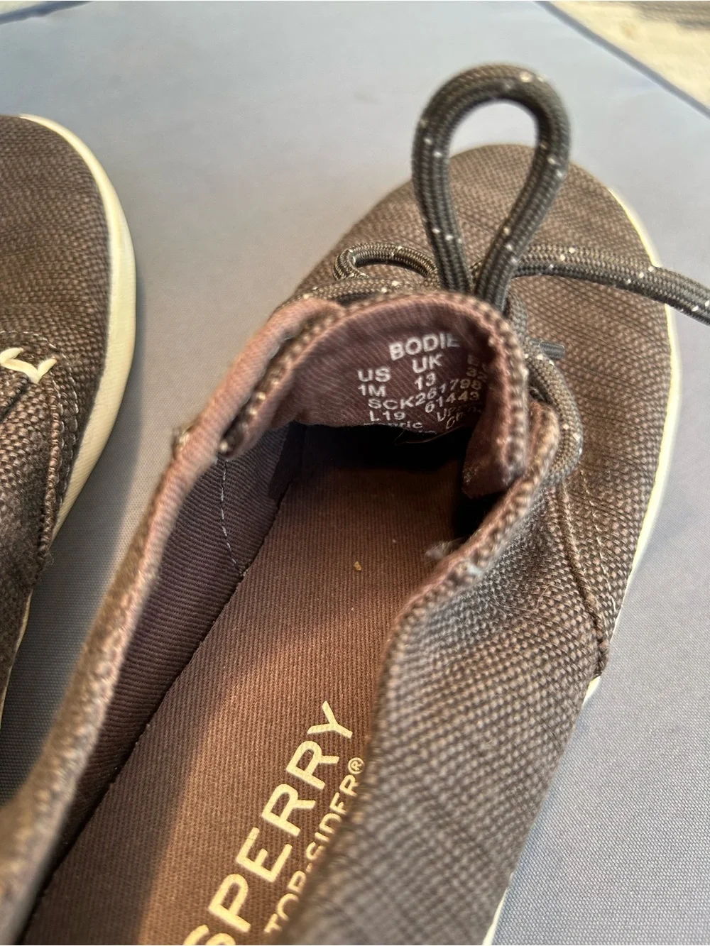Sperry model style